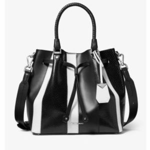 Michael Kors medium Blakely leather bucket bag